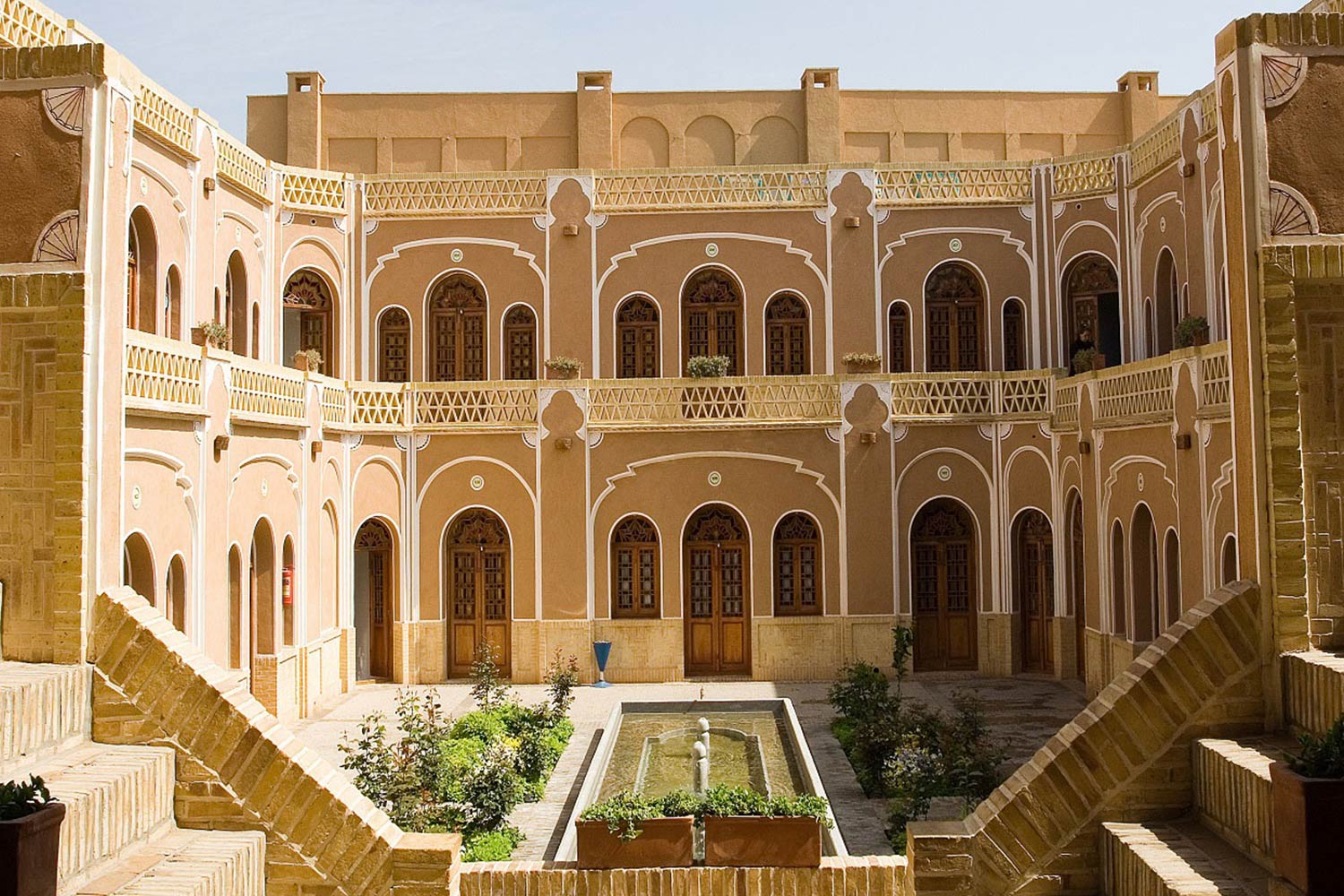  Cool house in Yazd, Iran